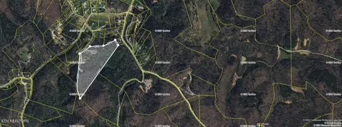 125 Gillis Ln, La Follette, TN 37766