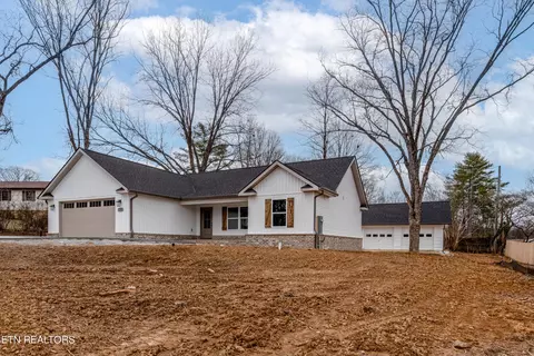 104 Ruskin Cir, Maryville, TN 37803