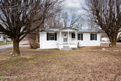 12 Shady Grove Ln, Englewood, TN 37329