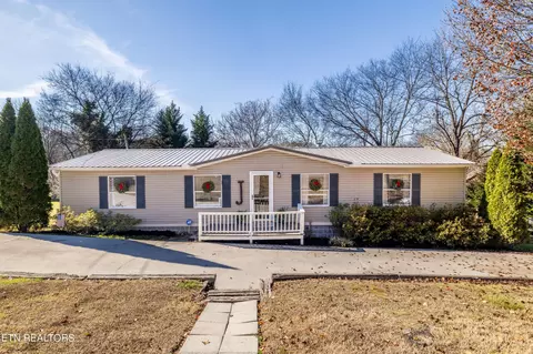 283 S Long Hollow Rd, Maryville, TN 37801