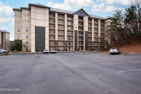 124 Plaza Dr #3401, Pigeon Forge, TN 37863