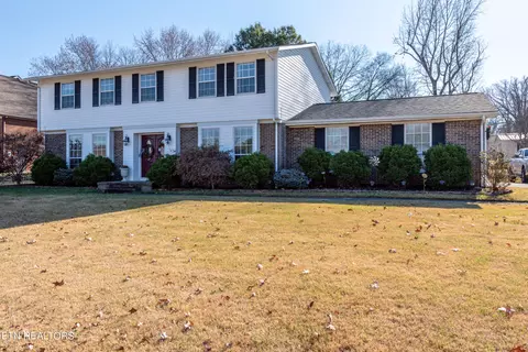 612 Geno Cir, Maryville, TN 37803
