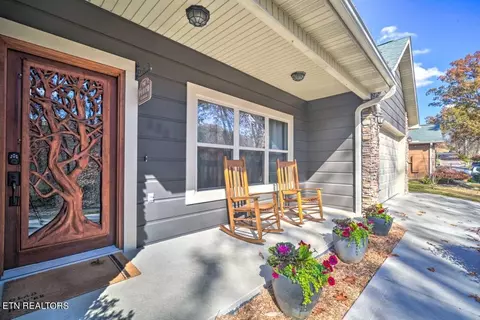 333 Saddleback Way, Sevierville, TN 37862 photo 4