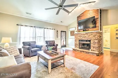 333 Saddleback Way, Sevierville, TN 37862 photo 5