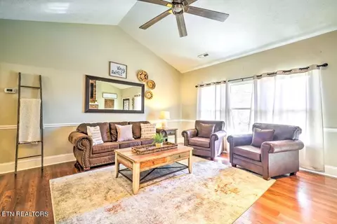 333 Saddleback Way, Sevierville, TN 37862 photo 6