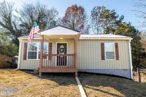 410 Blair St, Loudon, TN 37774