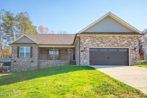 5602 Old Niles Ferry Pike, Greenback, TN 37742