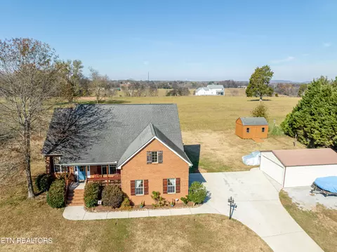 528 Lee Lambert Loop, Maryville, TN 37803
