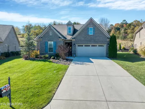 645 Dunlin Ln, Knoxville, TN 37934