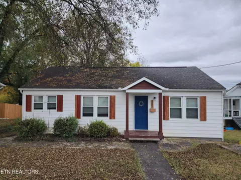 1307 Jefferson Ave, Maryville, TN 37804