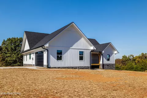 4711 Big Springs Rd, Friendsville, TN 37737