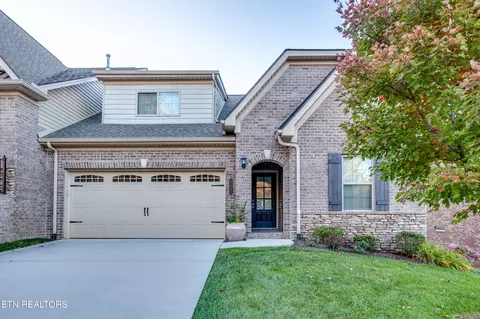 415 Sunny Springs Ln, Knoxville, TN 37922