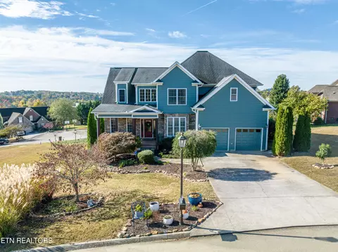 530 Cheyenne Blvd, Lenoir City, TN 37772