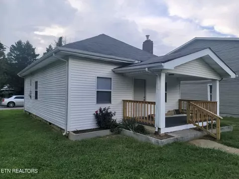 133 Pinedale St, Maryville, TN 37801