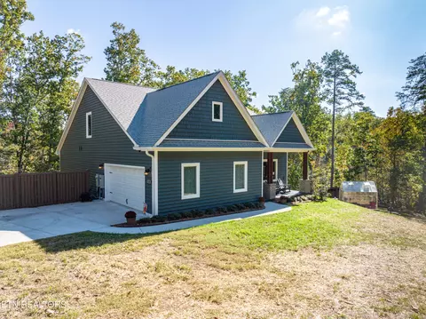 9133 Lynnwood Ln, Rockford, TN 37853