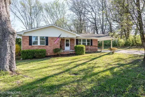 130 Westmoreland Dr, Maryville, TN 37803