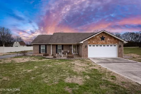 170 Franklin Estates Ln, Greenback, TN 37742