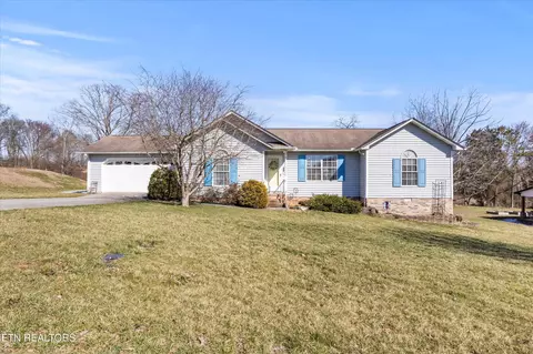 920 Stonecrest Dr, Maryville, TN 37804