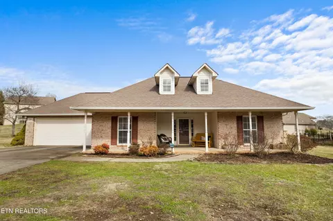 7700 Trophy Run Ln, Knoxville, TN 37920