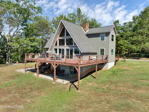 721 Lake Vista Dr, Friendsville, TN 37737