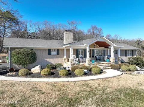 902 Summer Hill Ct, Friendsville, TN 37737
