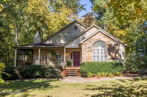 3215 Red Hawk Dr, Maryville, TN 37803