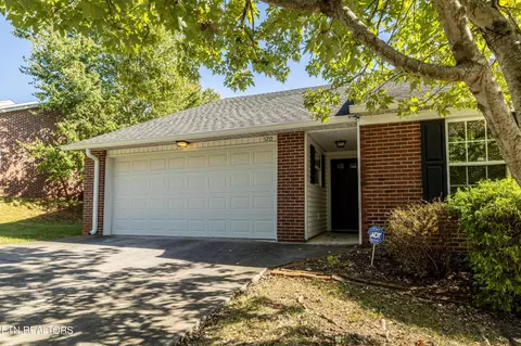 520 Brookshire Way, Knoxville, TN 37923