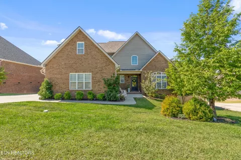 1739 Apple Grove Ln, Knoxville, TN 37922