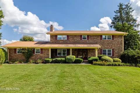 1902 Northwood Dr, Maryville, TN 37803