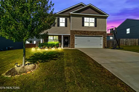 316 Holliwell Chase Ln, Maryville, TN 37804