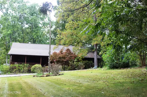 4125 Heron Hill Dr, Louisville, TN 37777