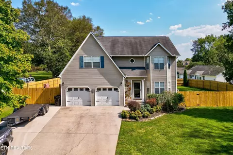 2617 W Old Topside Rd, Louisville, TN 37777