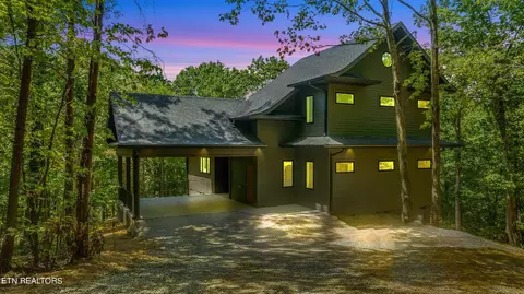 447 Norton Xing, Maryville, TN 37803