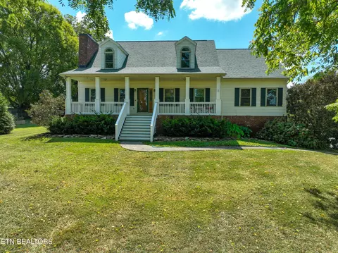 1432 Nathan Hills Dr, Maryville, TN 37801