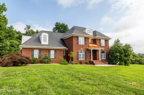 120 Highland Dr, Madisonville, TN 37354