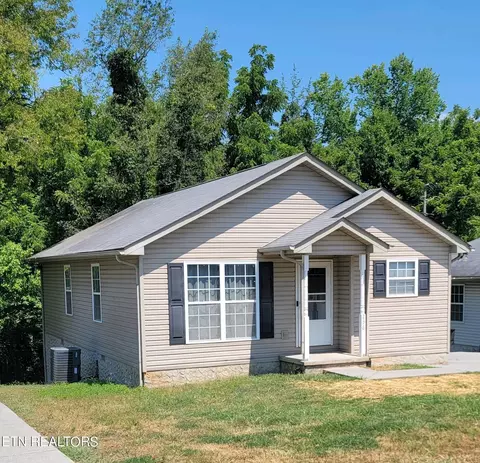 236 W Edison St, Alcoa, TN 37701