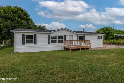 316 Winchester Dr, Walland, TN 37886