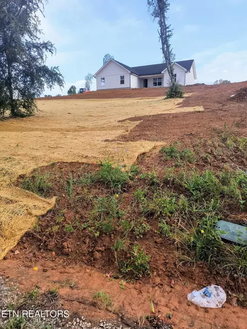 105 Little Donnie Way, Maryville, TN 37801