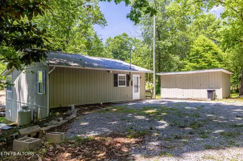 5902 Teriy Tr, Tallassee, TN 37878