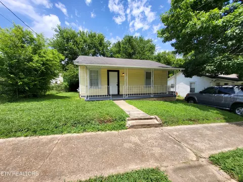 2509 Cecil Ave, Knoxville, TN 37917