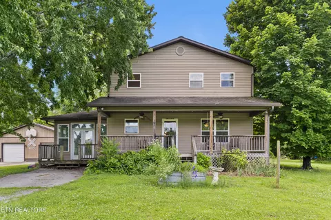 67446742 Garland Rd, Maryville, TN 37801