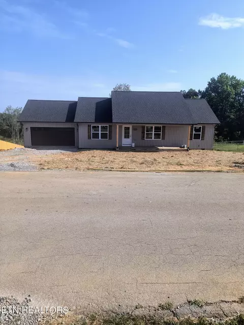 6215 Lanier Rd, Maryville, TN 37801