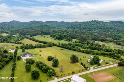 21228 N Hwy 95 N, Greenback, TN 37742