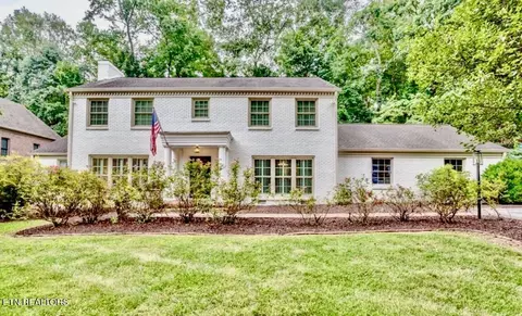 7112 Westland Dr, Knoxville, TN 37919