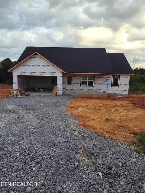 6147 Lanier Rd, Maryville, TN 37801