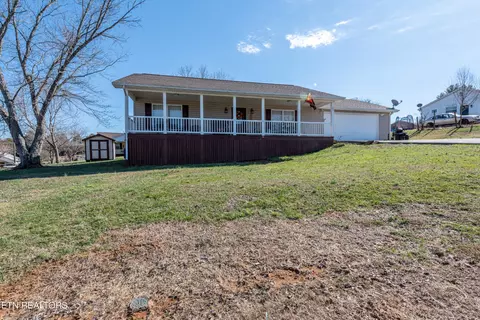 501 Blair St, Loudon, TN 37774