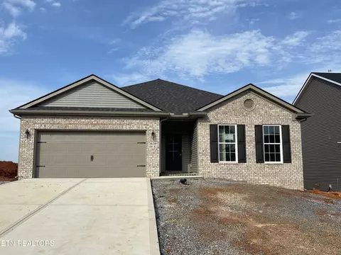 3630 Crimson Cir, Maryville, TN 37801