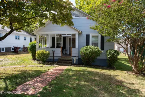 1549 Lodge St, Alcoa, TN 37701