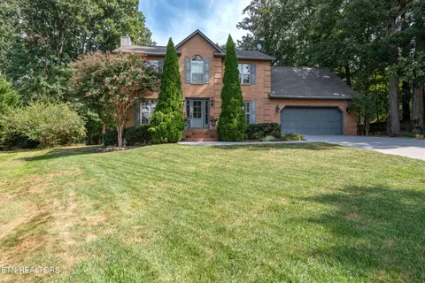 464 Timbercreek Dr, Maryville, TN 37803