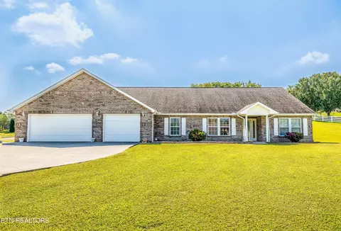 5444 Evergreen Farms Ln, Greenback, TN 37742